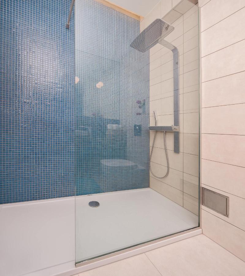 Apartments Blue Maris Znjan Split Habitación foto